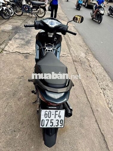 🟢🟢 Future 125 xanh đen 2022 rất đẹp có trả góp