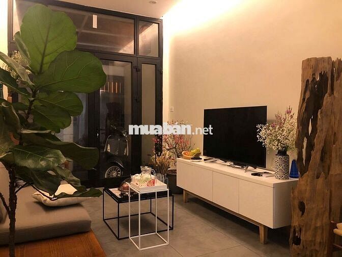 Nhà 43m2 Mặt Phố Thạch Bàn Vào Cách 1 Nhà, Aeon Long Biên -  Hơn 8 tỷ
