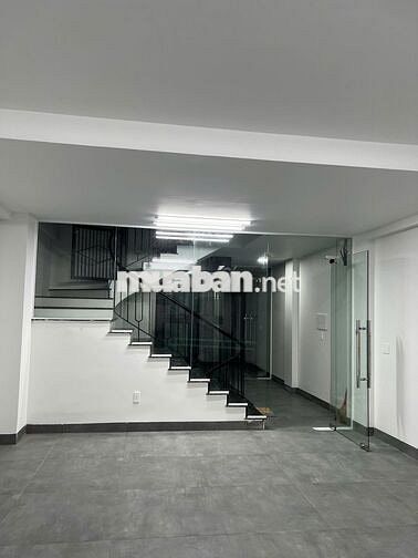 Mặt bằng Văn phòng 150m2 2 tầng có hầm Khu đô thị Thanh Hà