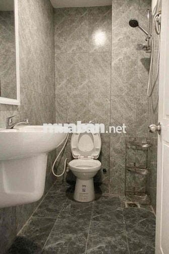 Căn hộ dịch vụ Quận 4 sát Quận 1 y hình, sạch, sang