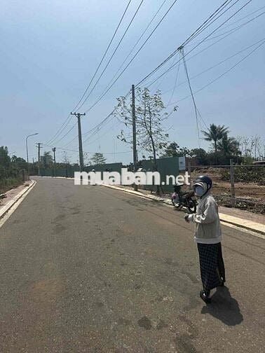 Đất Mặt Tiền Đường nhựa lớn đối diện Chung Cư Mới Khởi Công