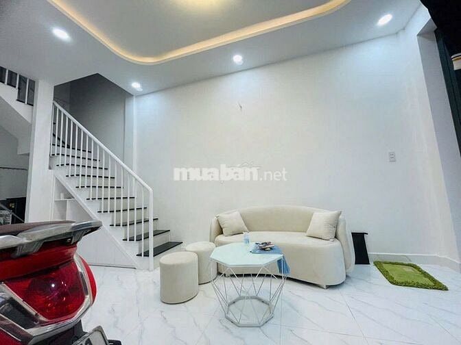 BÁN NHÀ 2 TẦNG, 2PN,HXH HUỲNH VĂN BÁNH. P12(P,PHÚ NHUẬN) CHỈ 6.4 TỶ TL