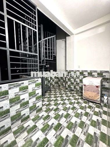 Bán nhà mới 4 tầng, 80m2 đường xe tải 12m Nguyễn Ảnh Thủ, Quận 12. 8T