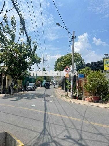 SIÊU PHẨM NHÀ MẶT TIỀN 237M2 HUỲNH THỊ NA GẦN CHỢ GÀ GIÁP RANH QUẬN 12