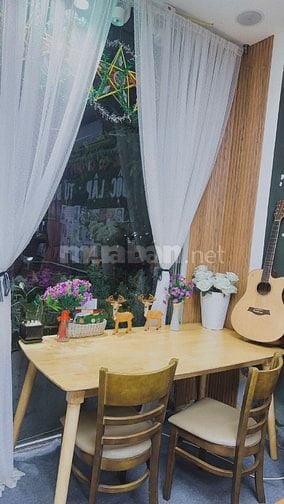NHƯỢNG QUÁN COFFEE TỐ HỮU MÔ HÌNH HOT AIRBNB