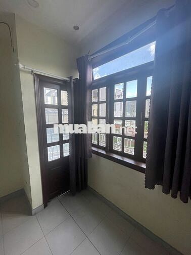 Nhà nguyên căn 80m2, 7pn 4wc, Hà Huy Giáp, Q12
