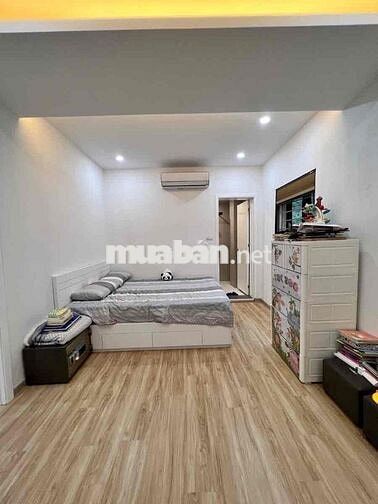 Căn hộ 90 m2 rất đẹp phố Láng Hạ - 3 ngủ 2vs tầng 2 sổ đỏ Đống Đa full