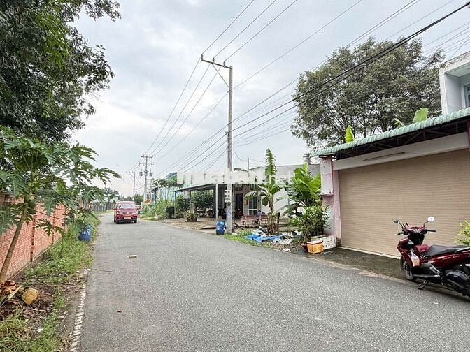 2.350 TỎI NGAY TRƯỜNG CẤP 2 ĐỊNH HÒA