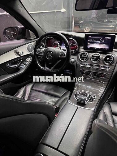 Mercedes Benz C Class 2017 C300 AMG - 70000 km
