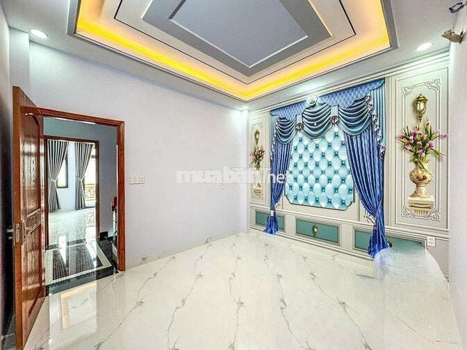 🏡 Nhà 5 Tầng Lê Văn Quới, Hxh 8M Thông, Gần Chợ, Ở Ngay, 8.7 Tỷ
