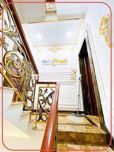 NHÀ LẦU ĐẸP - ĐƯỜNG 8M - TK HIỆN ĐẠI