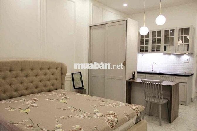 Căn hộ dịch vụ Quận 4 sát Quận 1 y hình, sạch, sang
