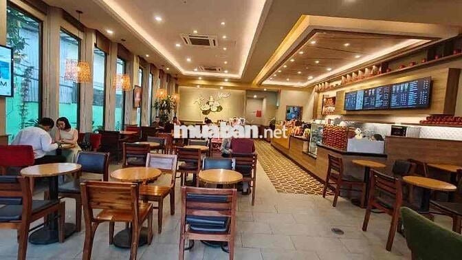 LÔ GÓC 2 MẶT TIỀN ĐƯỜNG NGUYỄN XÍ 115M2 ĐANG CHO HIGHLANDS COFFEE THUÊ