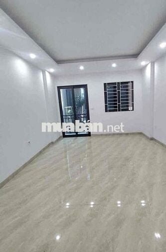 Nhà 3 tầng, Gần Lâm Văn Bền, SHR, 50m2, Quận 7, Nhỉnh 2 Tỷ