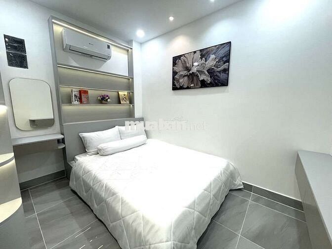 Nhà 2 tầng hẻm xe hơi full nội thất 4x10m hơn 4 tỷ đường số 9 Phường 8