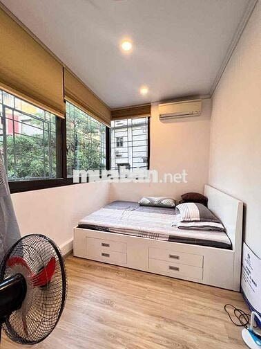 Căn hộ 90 m2 rất đẹp phố Láng Hạ - 3 ngủ 2vs tầng 2 sổ đỏ Đống Đa full