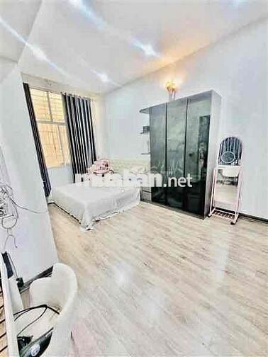 Bán Lô Góc Yên Lãng - 30m2 ,4 tầng Mt 3,4m , sổ nở hậu 7,5tỷ
