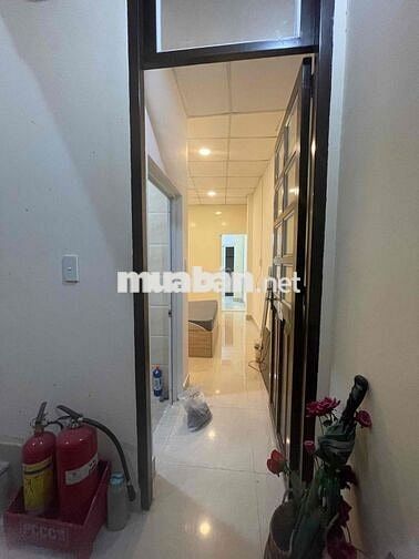 Phòng trọ đường Nguyễn Du, Quận 1