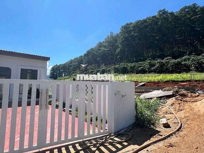 BÁN LÔ ĐẤT CÓ SẴN NHÀ NGHỈ DƯỠNG CHỈ 750 TRIỆU – MÊ LINH, LÂM ĐỒNG