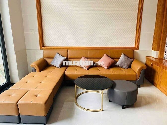 Nhà hoàn công đường 3,3 m ôtô ngủ trong nhà.dts115 m2.giá 4,6 tỷ TL
