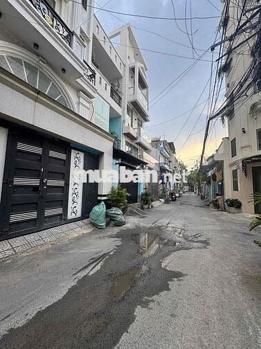 LÔ GÓC 2MT. 4 TẦNG ĐÚC. 75M2 NGANG 5M OTO ĐỂ SÂN. GẦN EMART2. NHỈNH 7T