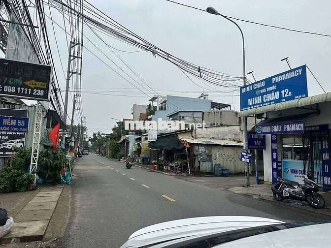 Nhà hoàn công đường 3,3 m ôtô ngủ trong nhà.dts115 m2.giá 4,6 tỷ TL