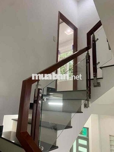 LÔ GÓC 2MT. 4 TẦNG ĐÚC. 75M2 NGANG 5M OTO ĐỂ SÂN. GẦN EMART2. NHỈNH 7T