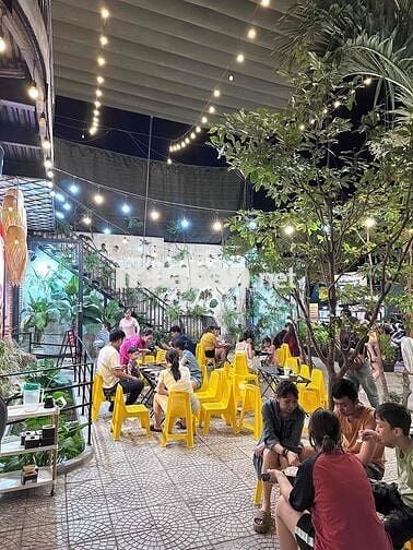 Mặt Bằng. Cơ Sở Kinh Doanh. Ngang 16m, 2 Tầng, 2 Mặt Tiền, Hơn 350m2