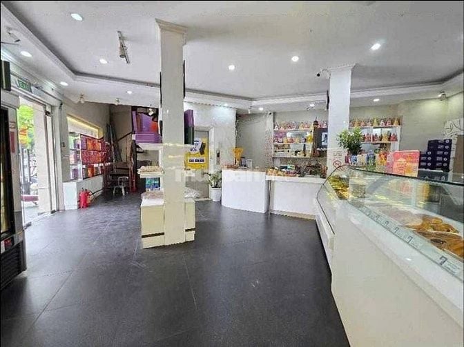 Nhà mặt phố Trần Đại Nghĩa, Hai Bà Trưng 78m ,6t, mt 11m. Giá: 67 tỷ