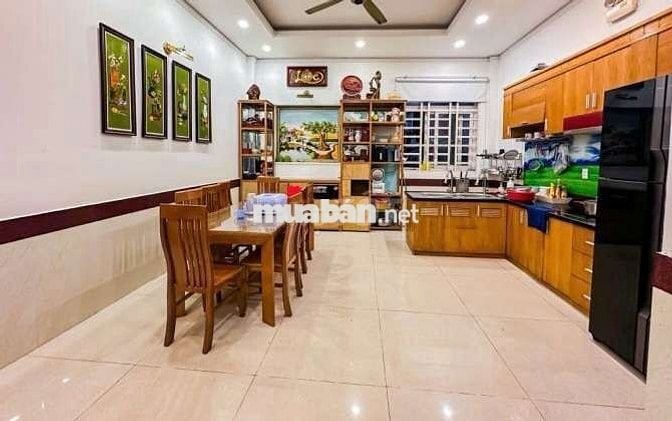 HẺM ĐIỆN BIÊN PHỦ, BÌNH THẠNH, GẦN QUẬN 1, 2 TẦNG, 96M2- GIÁ 8,5 TỶ.