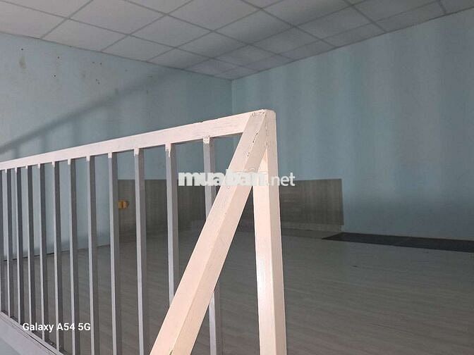 Riêng biệt như nhà NC Dtsd:36m² trệt gác sạch đẹp kvanyt 100% như hình