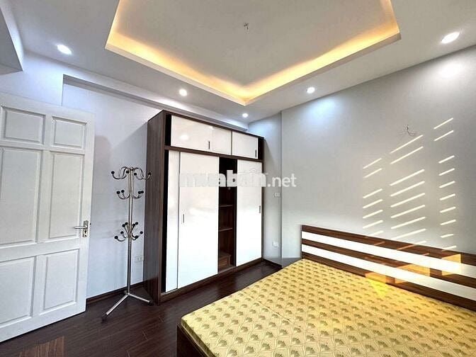 Bán gấp căn CT5B Mễ Trì Thượng. DT110m gồm 3pn, 2wc. Giá siêu tốt