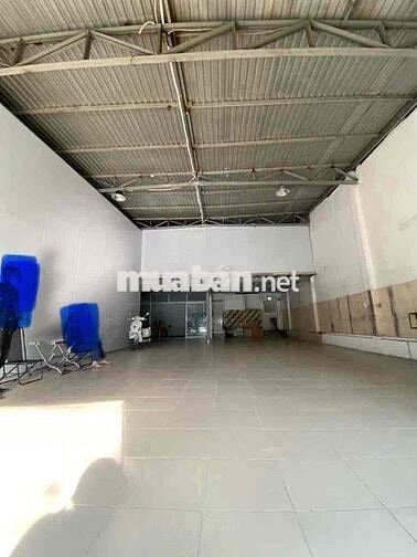 Cho thuê mặt bằng, Kho xưởng 200m tại Bà Điểm