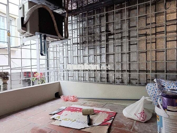 Bán nhà TT  Đo Lường Hoàng Quốc Việt , lô góc , full nội thất , 75m2