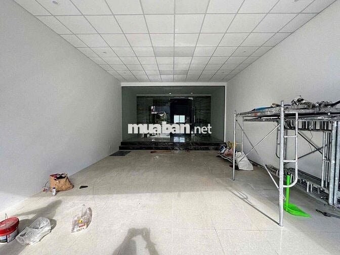 Cho thuê mặt bằng gần ngay đèn đỏ trung tâm Phường Phú Lợi ,Tp HCM