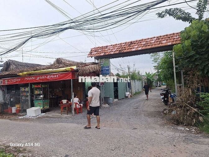 Riêng biệt như nhà NC Dtsd:36m² trệt gác sạch đẹp kvanyt 100% như hình
