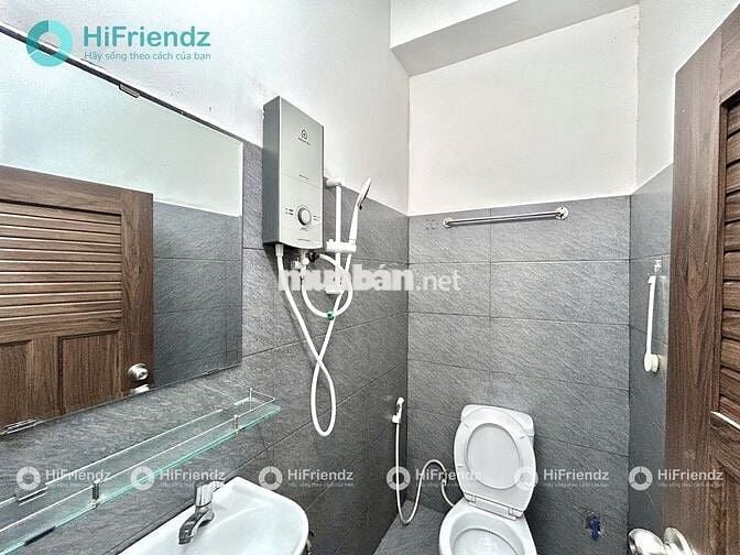 CĂN HỘ 1 PHÒNG NGỦ TÁCH BẾP - 2 BAN CÔNG - RỘNG RÃI - SÁT QUẬN 5