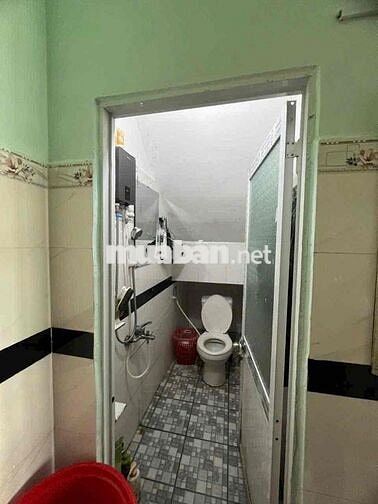 Nhà Ngay Ngã 4 Ga Giáp Gò Vấp Giá 4 Triệu