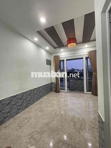 Nguyên Tầng  Phòng Có Ban Côg View Q1 - đường oto