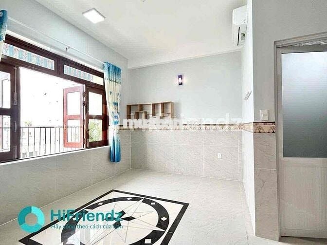 CỬA SỔ TRỜI TOÀN CẢNH NGẮM QUẬN 11 GẠCH LÁT KỊCH TRẦN MÁT CHẤP MÙA HÈ