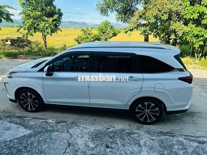 Toyota Veloz Cross 2022 CVT Top