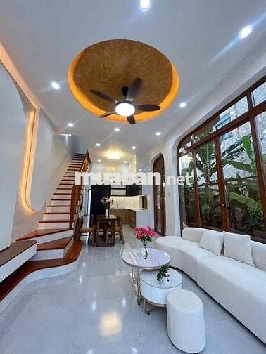 NHÀ 1 TRỆT 1 LẦU KHU DÂN CƯ PHƯỜNG 8 VĨNH LONG (NAY LÀ PHƯỜNG TÂN HẠN