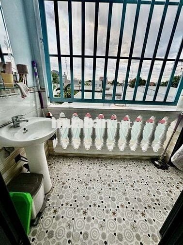 Cho thuê nhà sát chợ trảng dài