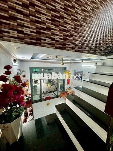 Cho thuê nhà sát chợ trảng dài