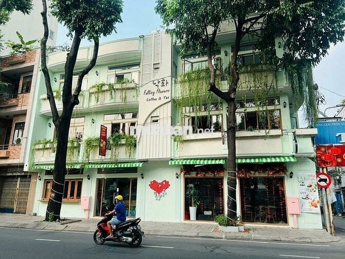 Bán nhà mặt tiền đường Trường Sa View kênh cực đẹp, kinh doanh sầm uất