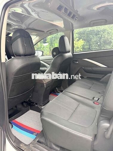 Xpander 2024 Premium 1.5 AT - 9000 km siêu lướt