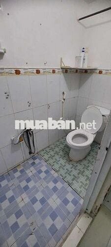 Cho thuê nhà nguyên xăn tx 48 ngay trường hoc tô ngoc vân giá 4tr