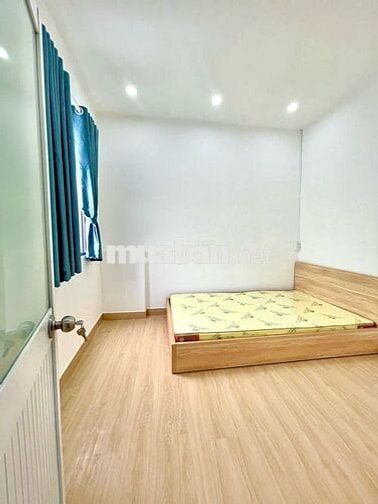 Trống sẵn Căn hộ 2PN Full Nội Thất Cao Cấp – Ngay Trung Tâm Q5