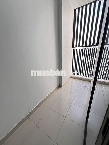 Charm City bán 2pn2wc View Landmark 81 - giá 2ty4 bao thuế phí