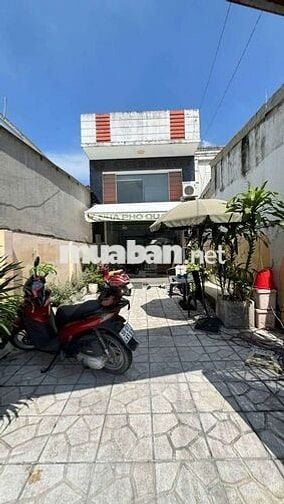 NHÀ MT VITRI ĐẸP KHU VỰC DÂN CƯ ĐÔNG ĐÚC FUNL THỔ CƯ 100% KO QUI HOẠCH